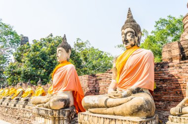 WAT yai chaimongkol Tapınağı