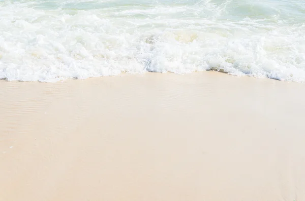 海浪和沙滩 — 图库照片