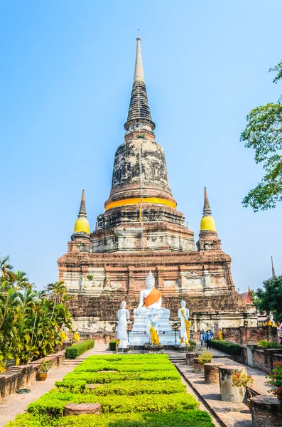 Wat Yai Chaimongkol temple — Stock fotografie