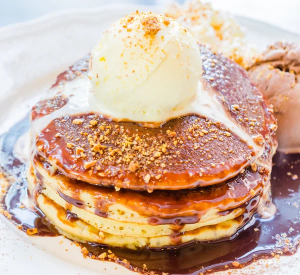 Icecream pancake — Stock Photo, Image
