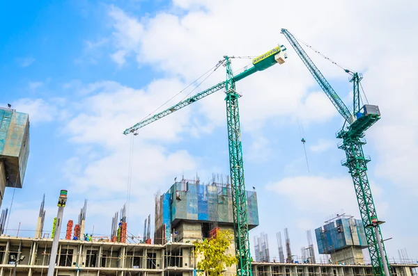 Construção de gruas — Fotografia de Stock