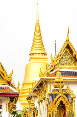 Zümrüt Tapınağı