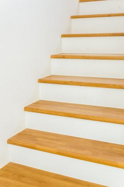 Ahşap merdiven iç