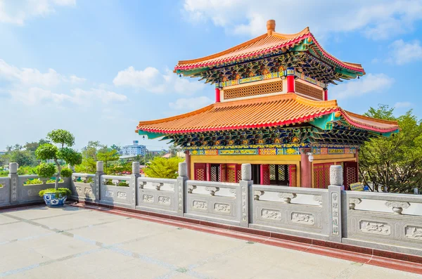 Kinesiskt tempel i Thailand — Stockfoto