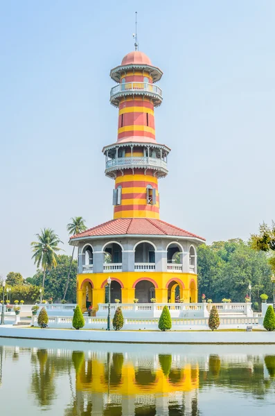 Башня во дворце Банг Папин — стоковое фото