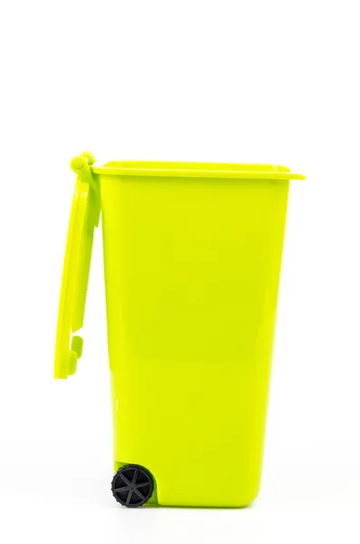 绿色垃圾桶 — 图库照片