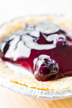 Yaban mersinli cheesecake