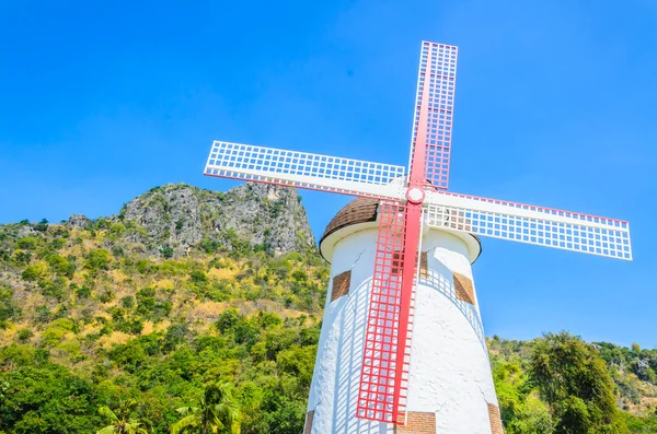 Windmühle — Stockfoto