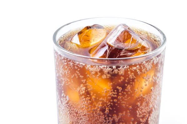 Cola im Glas — Stockfoto