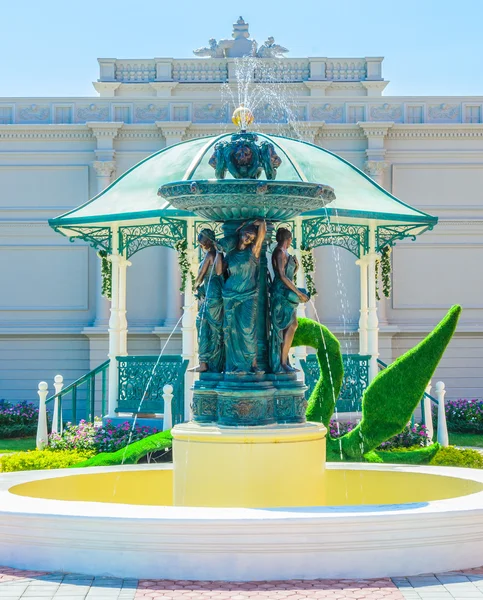 Fountain italy style — Stock Photo, Image