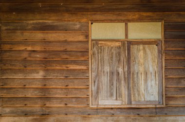 eski ahşap pencere