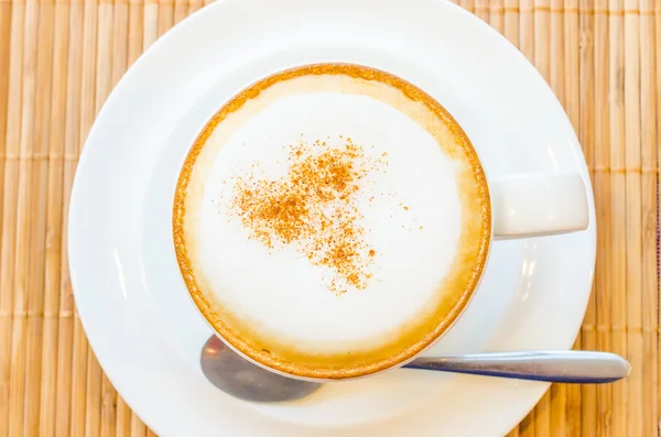 Sıcak cappuccino — Stok fotoğraf