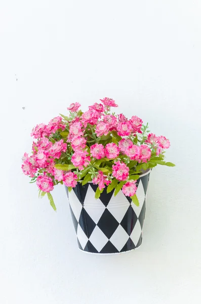 Kunststof bloemen — Stockfoto