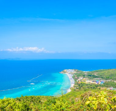 Koh Larne Adası tropik sahil