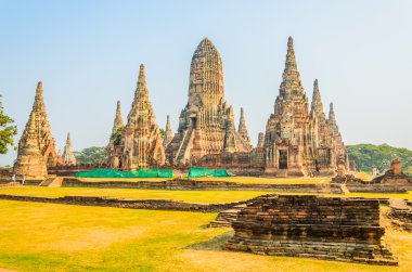 WAT yai chaimongkol Tapınağı
