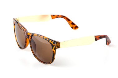 beyaz üzerine güneş gözlüğü