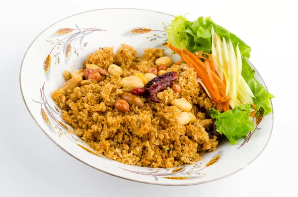 Salade De Poisson Chat Croustillante Sur Fond Blanc Isole Photographie Mrsiraphol C Salade De Poisson Chat Croustillante Sur Fond Blanc Isole Photographie Mrsiraphol C