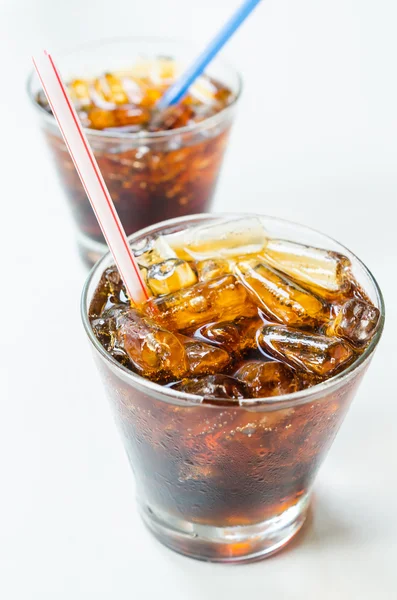 Coca en el vaso — Foto de Stock