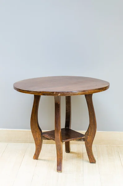 Stolik drewniany — Zdjęcie stockowe