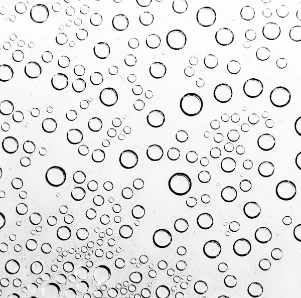 Вода падає на чорно-біле — стокове фото