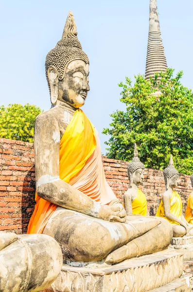 Wat yai chaimongkol tempel — Stockfoto