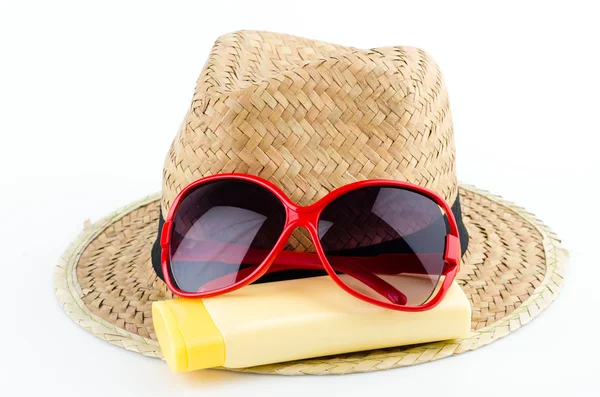 Hat , sunglasses and body lotion — Stock Photo, Image