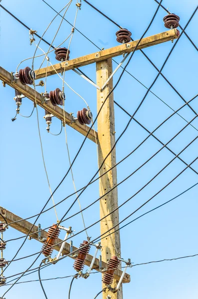 Elektryczne postu — Zdjęcie stockowe