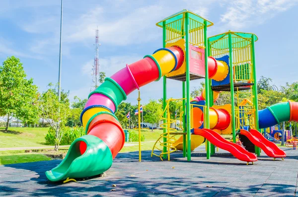 Parque infantil —  Fotos de Stock