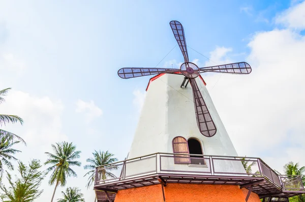 Molino de viento — Foto de Stock