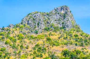 dağ ve hüzünlü müzik
