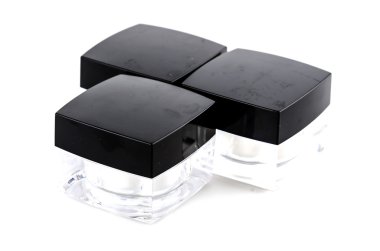 boş kozmetik losyonu şişesi krem