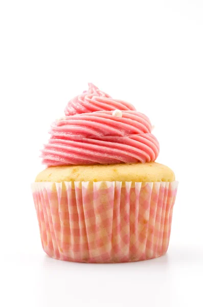 Vanille Cupcakes isoliert weißen Hintergrund — Stockfoto