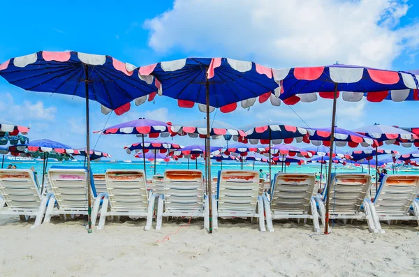 Tropisch strand van Koh larn eiland in pattaya stad thailand — Stockfoto