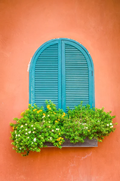 Ventana Toscana — Foto de Stock