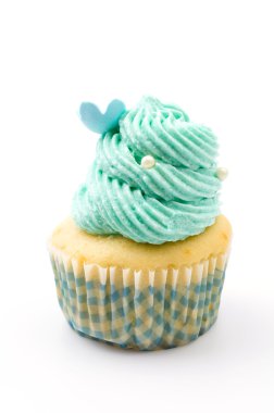 vanilyalı kek izole beyaz arka plan