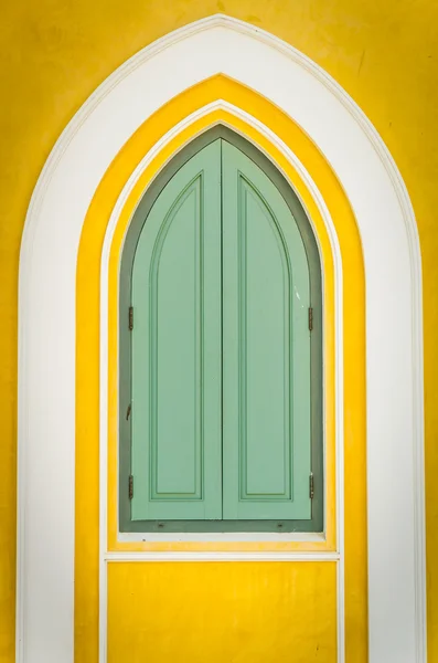 Velha porta clássica e janela — Fotografia de Stock