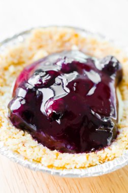 Yaban mersinli cheesecake