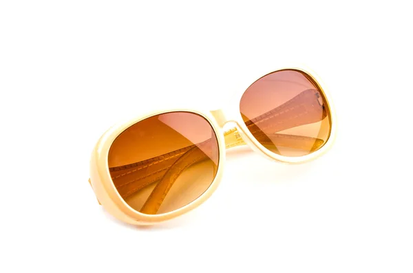 Lunettes de soleil isolé fond blanc — Photo