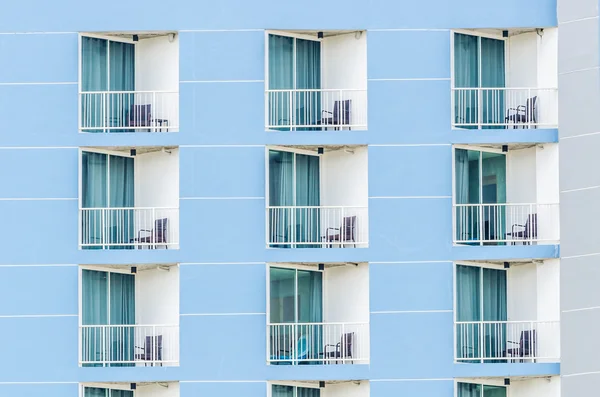 Windows escritório edifício fundo — Fotografia de Stock