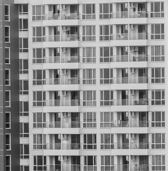 Fenster Bürogebäude — Stockfoto