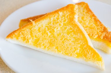 tereyağı pişmiş ekmek