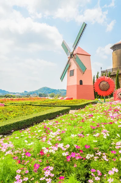 Windmühle — Stockfoto