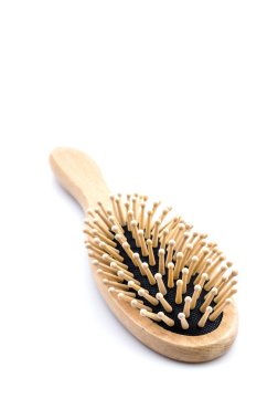 ahşap tarak izole beyaz arka plan