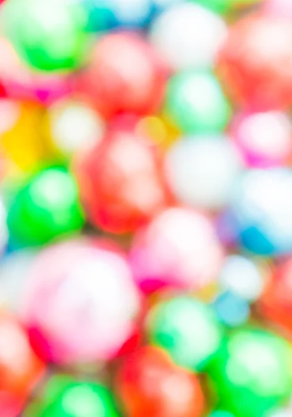 Lumière abstraite colorée boule de Noël (style flou) fond — Photo