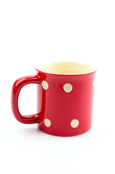 Tasse rouge isolée fond blanc — Photo