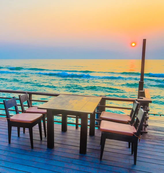 Dinner table twilight times — Stock Photo, Image