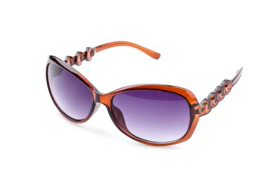 beyaz üzerine güneş gözlüğü