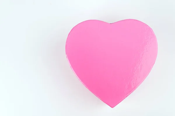 Caja de corazón rosa aislado fondo blanco — Foto de Stock