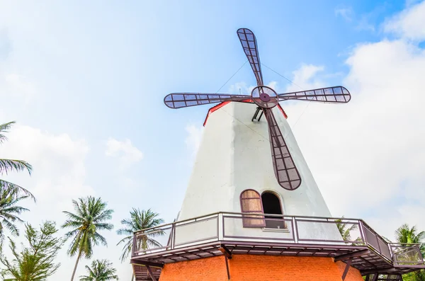 Molino de viento — Foto de Stock