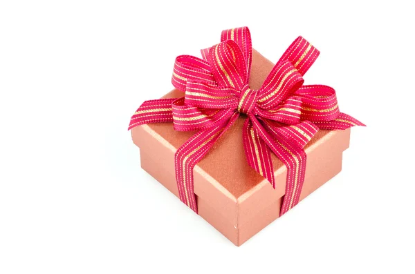 Caja de regalo aislado fondo blanco — Foto de Stock